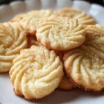 3-Ingredient Butter Cookies