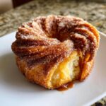 Churro Cruffins