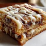 Cinnamon Roll Bliss Bars