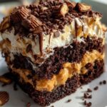 Reese’s Peanut Butter Earthquake Cake