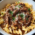 Slow Cooker Beef & Noodles